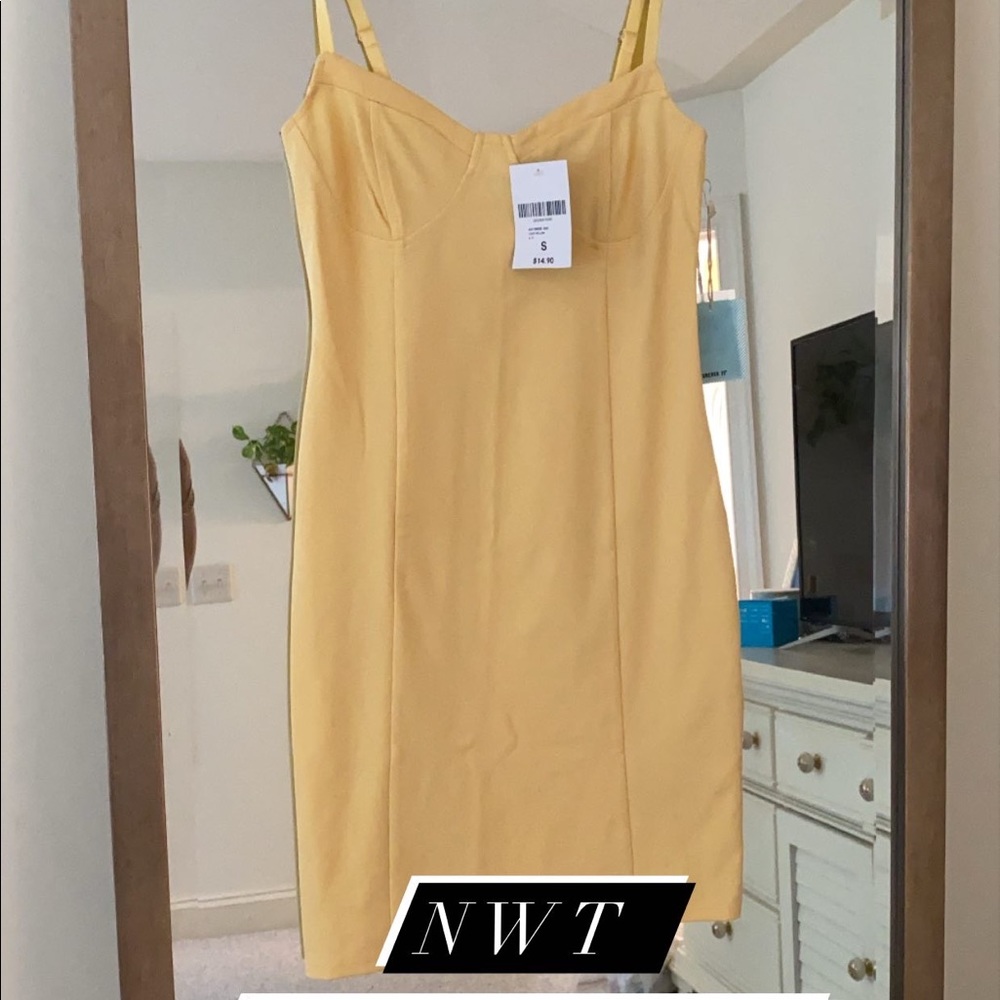Yellow mini dress NWT